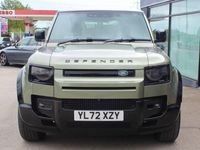 Used Land Rover Defender HSE Dynamic 300 HP (220 kW) 2022 Green Estate