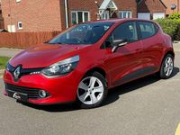Used Renault Clio IV Play 90 HP (66 kW) 2016 Red Hatchback