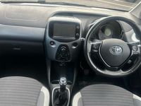 Used Toyota Aygo X-play 72 HP (52 kW) 2020 Hatchback