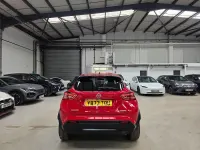 Used Nissan Juke N-Connecta 143 HP (105 kW) 2023 Red SUV