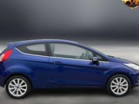 Usado Ford Fiesta Titanium 101 CV (74 kW) 2017 Utilitario
