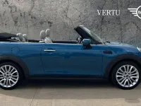 Used Mini Cooper Exclusive 134 HP (98 kW) 2021 Blue Hatchback