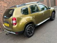 Used Dacia Duster Prestige 110 HP (80 kW) 2017 Green SUV
