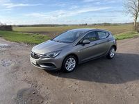 Second-hand Vauxhall Astra 2016 Gri Hatchback