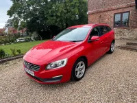 Used Volvo V60 Business Edition 181 HP (133 kW) 2015 Red Estate