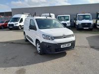 Used Citroën Berlingo 100 HP (73 kW) 2022 White MPV