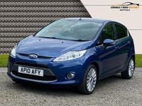 Usado Ford Fiesta Titanium 96 HP (70 kW) 2010 Azul Citadino