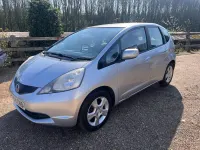 Second-hand Honda Jazz ES 100 CP (73 kW) 2010 Argintiu Hatchback