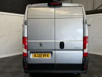 Second-hand Peugeot Boxer S 140 CP (102 kW) 2020 Gri Van