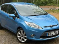 Usado Ford Fiesta Titanium 96 HP (70 kW) 2012 Azul Citadino