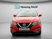 Used Nissan Qashqai N-Connecta 140 HP (102 kW) 2020 Red SUV