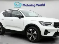 Usado Volvo XC40 Plus 163 HP (119 kW) 2026 SUV