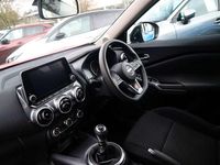 Used Nissan Juke Acenta 112 HP (82 kW) 2023 Red SUV