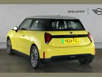 Used Mini Cooper Hatch 135 kW (184 HP) 2024 Yellow Hatchback