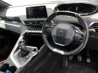 Gebraucht Peugeot 5008 GT-line 131 PS (96 kW) 2020 Grün Van / Kleinbus