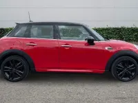 Used Mini Cooper Hatch 136 HP (100 kW) 2018 Red Hatchback