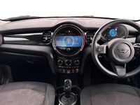 Used Mini Cooper Classic 134 HP (98 kW) 2023 White Hatchback