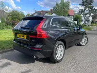 Used Volvo XC60 Momentum 250 HP (183 kW) 2018 Black SUV