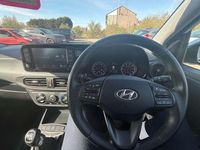 Used Hyundai i10 SE 65 HP (47 kW) 2022 White Hatchback