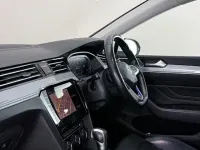 Usado VW Passat Advance 218 HP (160 kW) 2023 Carrinha