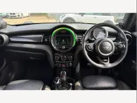 Usado Mini Cooper S Sport 192 CV (141 kW) 2019 Gris Utilitario