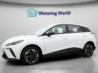 Used MG MG4 EV SE 319 kW (435 HP) 2023 White Hatchback