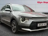 Gebraucht Kia Niro 129 PS (94 kW) 2025 Grau SUV