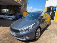 Begagnad Kia Ceed 2015 Blå Halvkombi