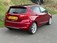 Używany Ford Fiesta Vignale 100 KM (73 kW) 2019 Czerwony Hatchback