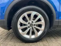 Used VW T-Roc Style 150 HP (110 kW) 2025 Blue SUV