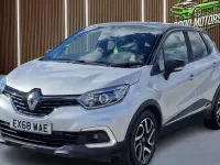 Used Renault Captur Iconic 90 HP (66 kW) 2019 SUV