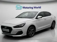 Used Hyundai i30 Premium 140 HP (102 kW) 2019 White Hatchback