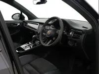Used Porsche Macan 434 HP (319 kW) 2023 Black SUV