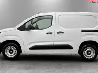 Ny Vauxhall Combo 102 HK (75 kW) 2026 Minibuss