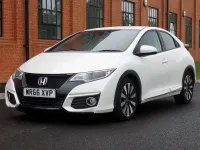 Used Honda Civic SE Plus 142 HP (104 kW) 2016 White Hatchback