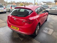 Gebraucht Vauxhall Astra 2013 Rot Kleinwagen