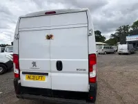 Used Peugeot Boxer 140 HP (102 kW) 2021 White Van