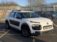 Used Citroën C4 Cactus Feel 82 HP (60 kW) 2017 White Hatchback
