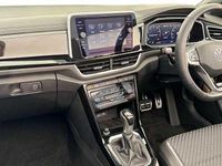Usado VW T-Roc 150 HP (110 kW) 2024 SUV