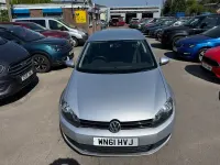 Usado VW Golf VI Match 105 HP (77 kW) 2011 Prateado Citadino