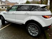 used Land Rover Range Rover evoque 2.2 SD4*PRESTIGE 4X4*AUTO XENONS ONLY75K NAV**GREAT VALUE FIJI WHITE**