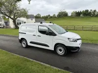 Used Toyota Proace Active 100 HP (73 kW) 2023 White MPV