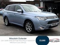 Used Mitsubishi Outlander P-HEV 200 HP (147 kW) 2015 Blue Estate