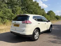 Used Nissan X-Trail Acenta 163 HP (119 kW) 2017 White SUV