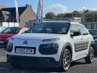 Usado Citroën C4 Cactus Feel 98 HP (72 kW) 2015 Branco Citadino