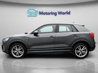 Begagnad Audi Q2 S-Line 150 HK (110 kW) 2018 Grå SUV