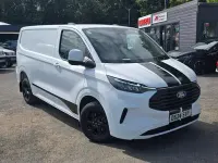Used Ford Transit Custom Limited 136 HP (100 kW) 2024 White Van