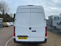 Używany Mercedes Sprinter Progressive 2023 Biały Van