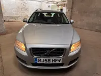 Second-hand Volvo V70 SE 2008 Argintiu Break
