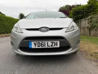 Used Ford Fiesta Zetec 96 HP (70 kW) 2011 Silver Hatchback